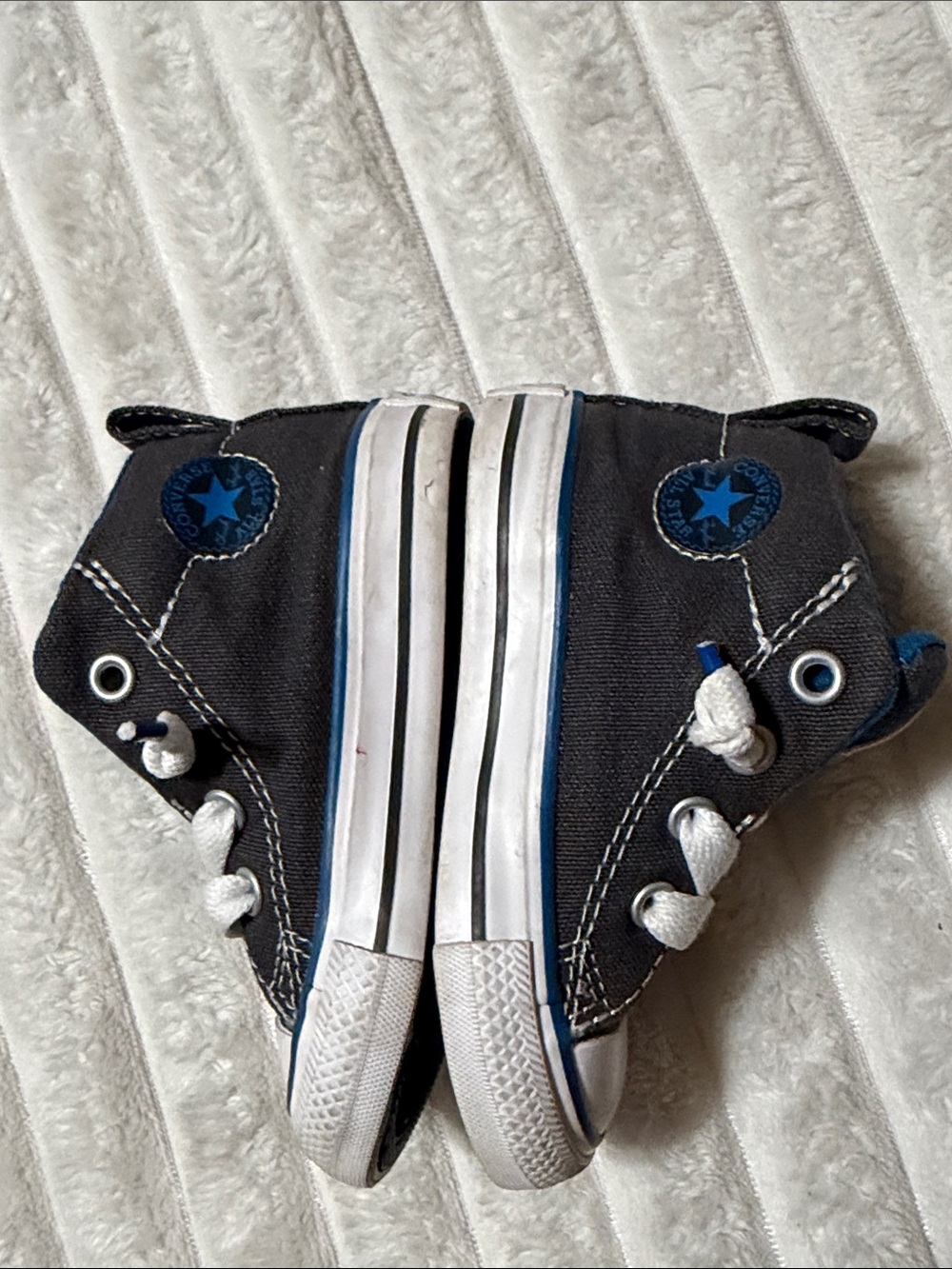 Converse Kids' Gray & Blue All Star High-Top Sneakers | Size 5 Toddler - Picture 5 of 7